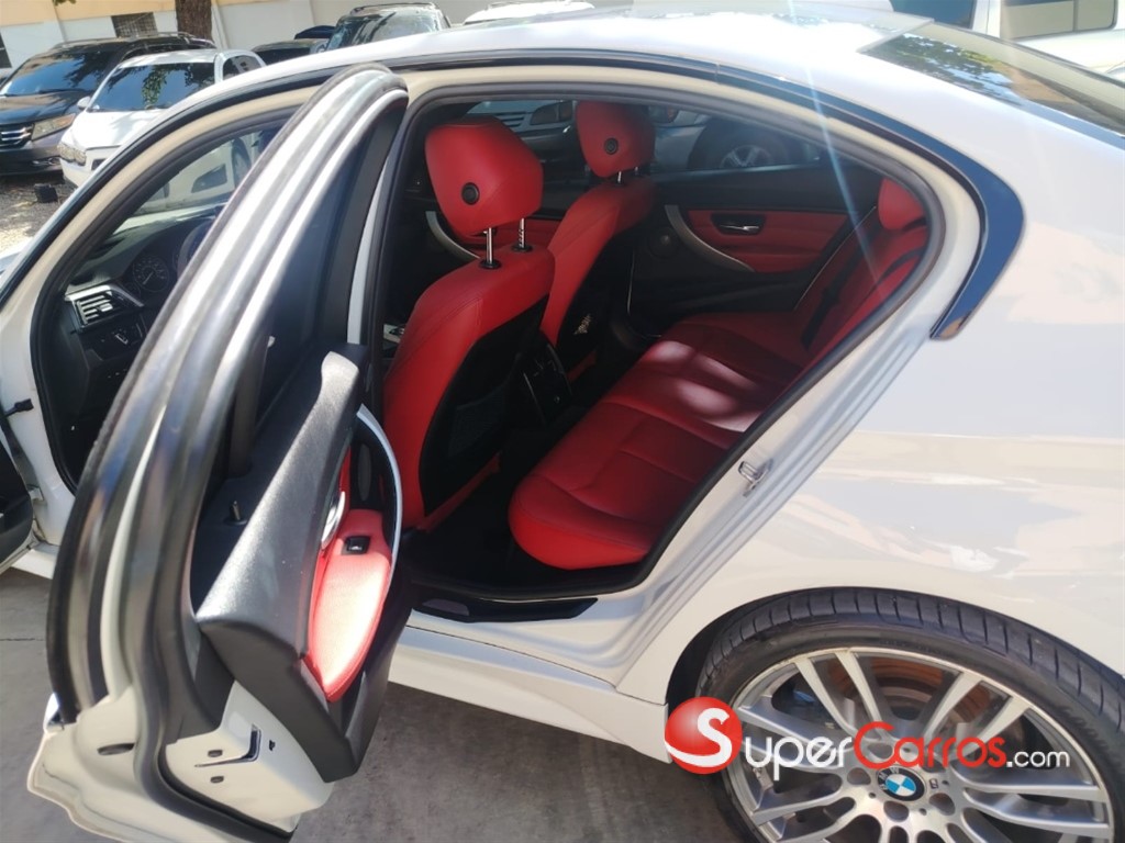 2015 BMW Serie 3 335i Sport Package — foto 8 / 8