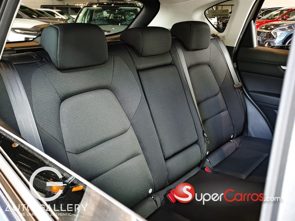2027 Mazda CX-5 CE — foto 5 / 11