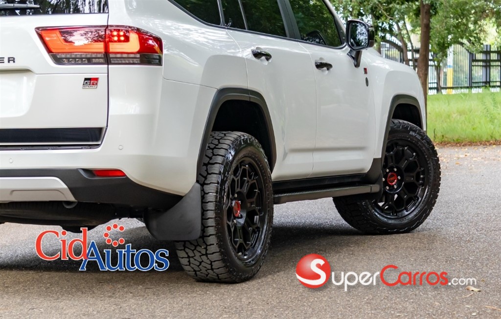 2024 Toyota Land Cruiser GR SPORT — foto 5 / 11