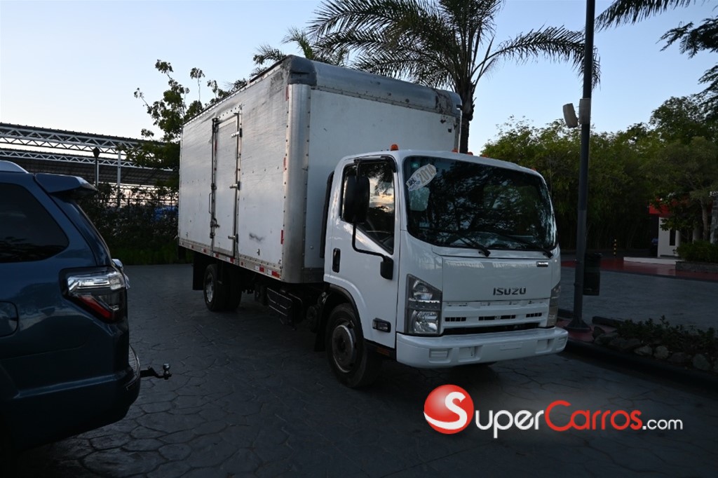 2014 Isuzu NQR 18 Pies — foto 3 / 9