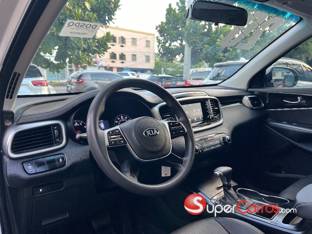 2020 Kia Sorento LX — foto 4 / 12