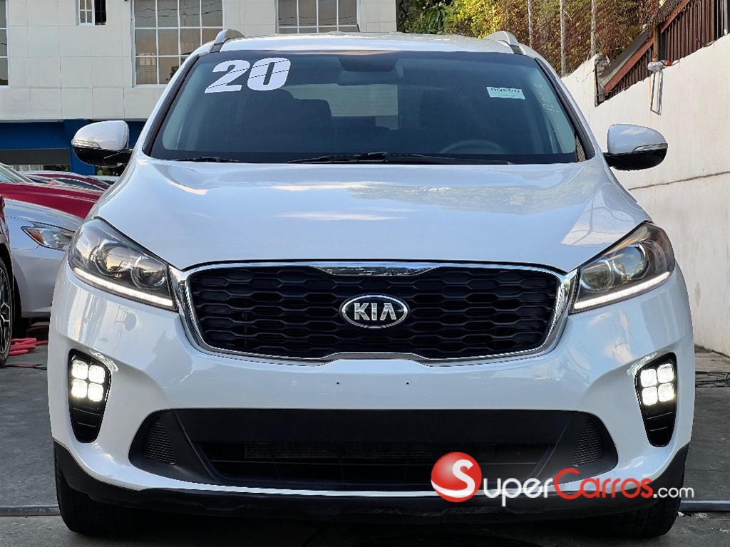 2020 Kia Sorento LX — foto 10 / 12