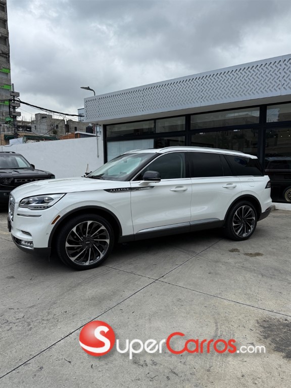 2023 Lincoln Aviator — foto 3 / 9