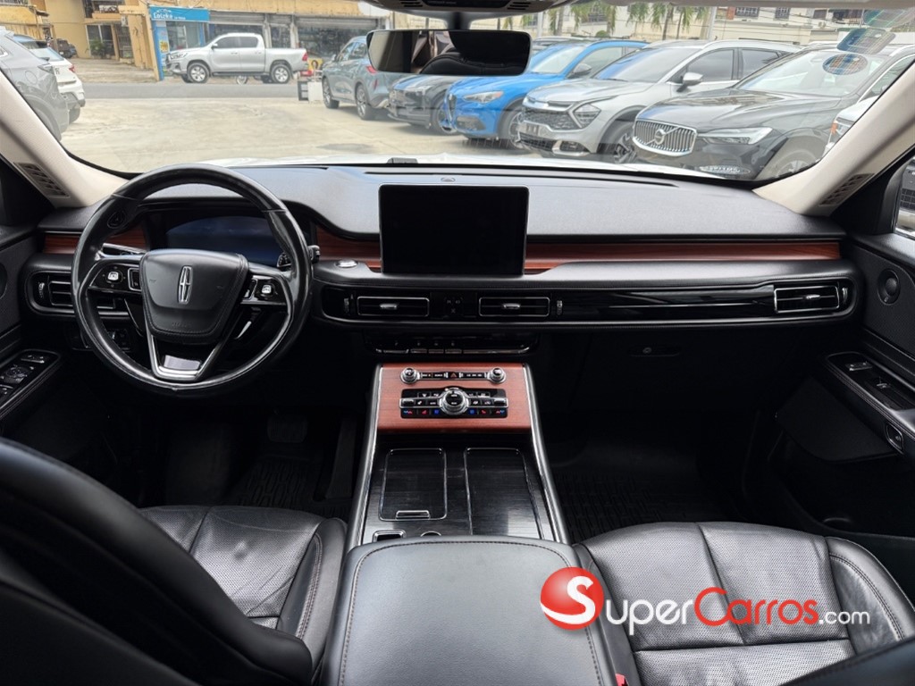 2023 Lincoln Aviator — foto 6 / 9
