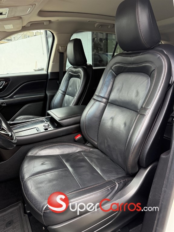 2023 Lincoln Aviator — foto 7 / 9