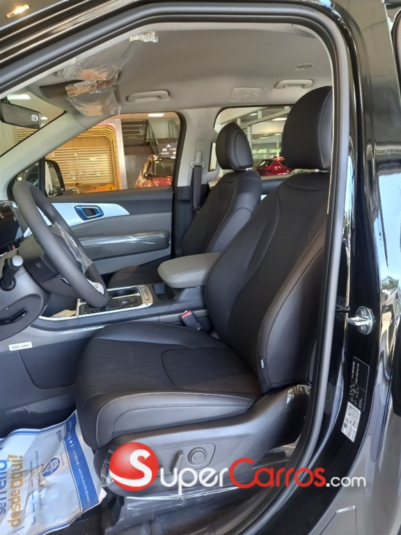 2026 Kia Carnival — foto 10 / 12