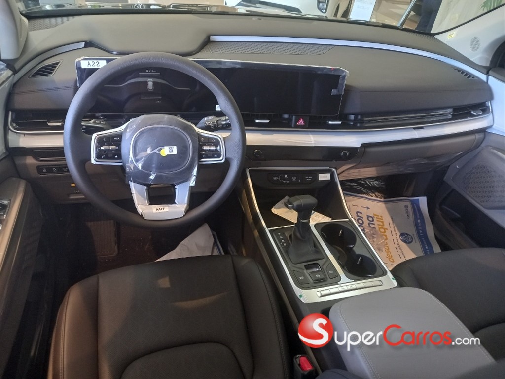 2026 Kia Carnival — foto 11 / 12