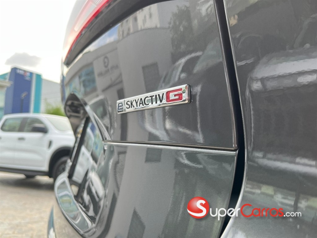 2026 Mazda CX-90 High Plus MHEV — foto 4 / 12