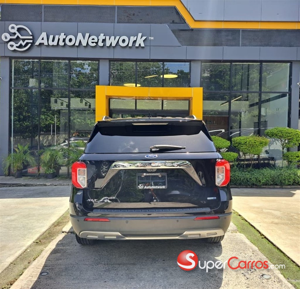 2020 Ford Explorer XLT 4WD — foto 4 / 12