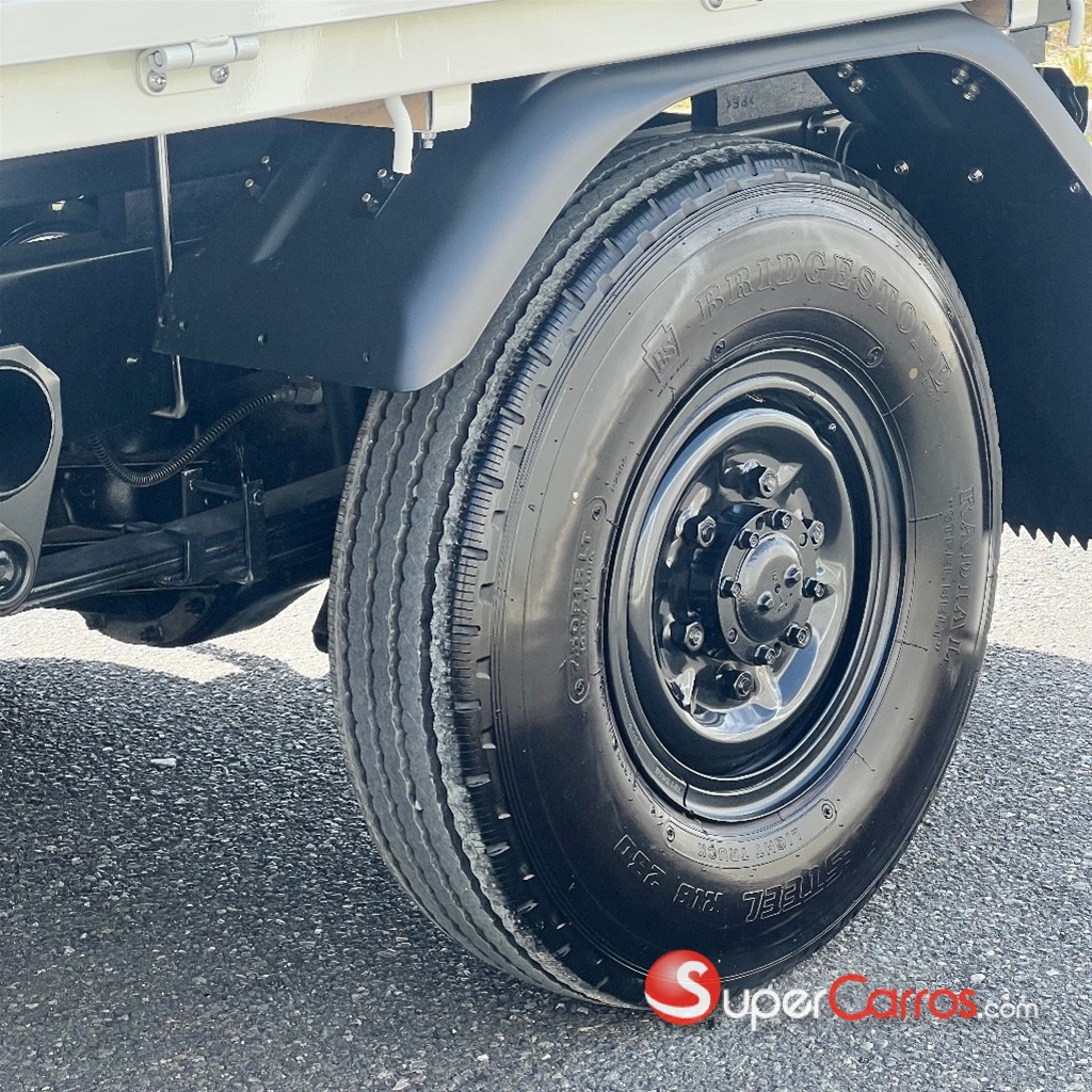 2026 Mitsubishi Motors Canter Cama 10 pies — foto 7 / 11