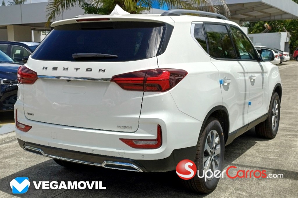 2026 KGM Rexton URBAN — foto 4 / 12