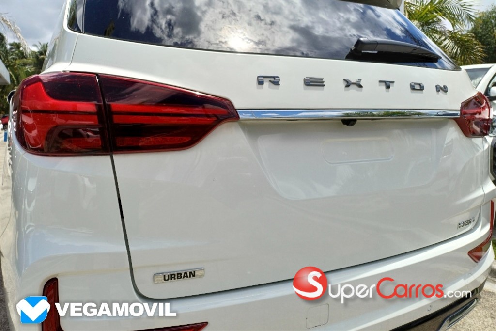2026 KGM Rexton URBAN — foto 5 / 12