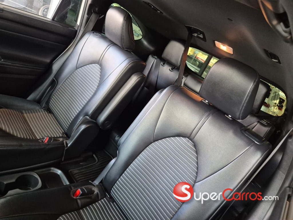 2022 Toyota Highlander XSE — foto 3 / 12