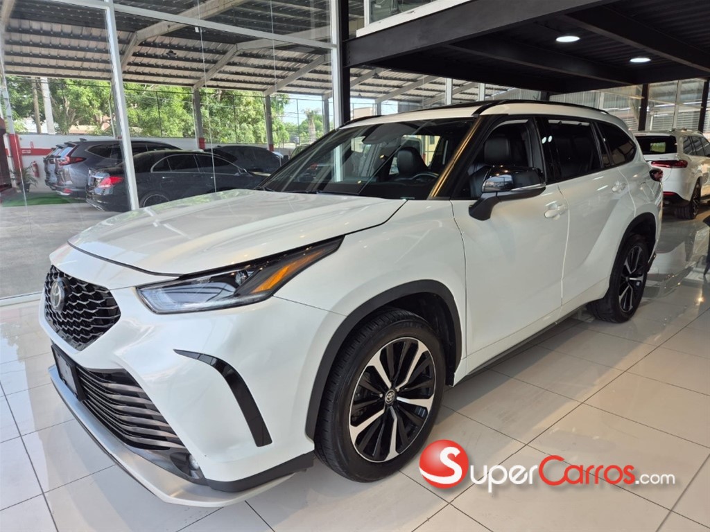 2022 Toyota Highlander XSE — foto 11 / 12
