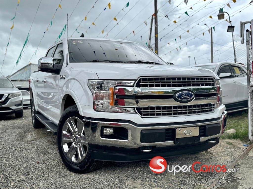 2020 Ford F 150 Lariat Ecoboost — foto 3 / 12
