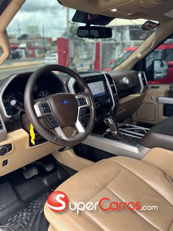 2020 Ford F 150 Lariat Ecoboost — foto 9 / 12