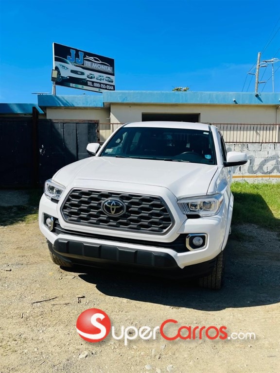 2018 Toyota Tacoma TRD SPORT — foto 2 / 10