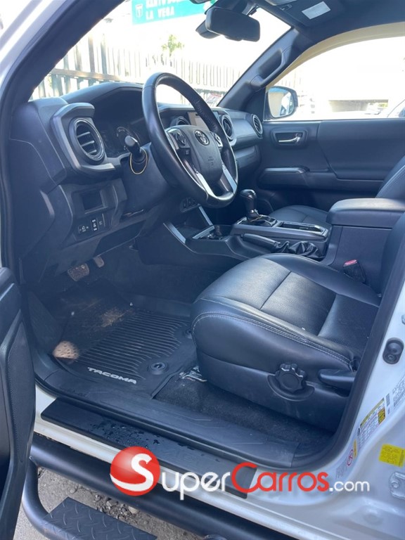 2018 Toyota Tacoma TRD SPORT — foto 7 / 10