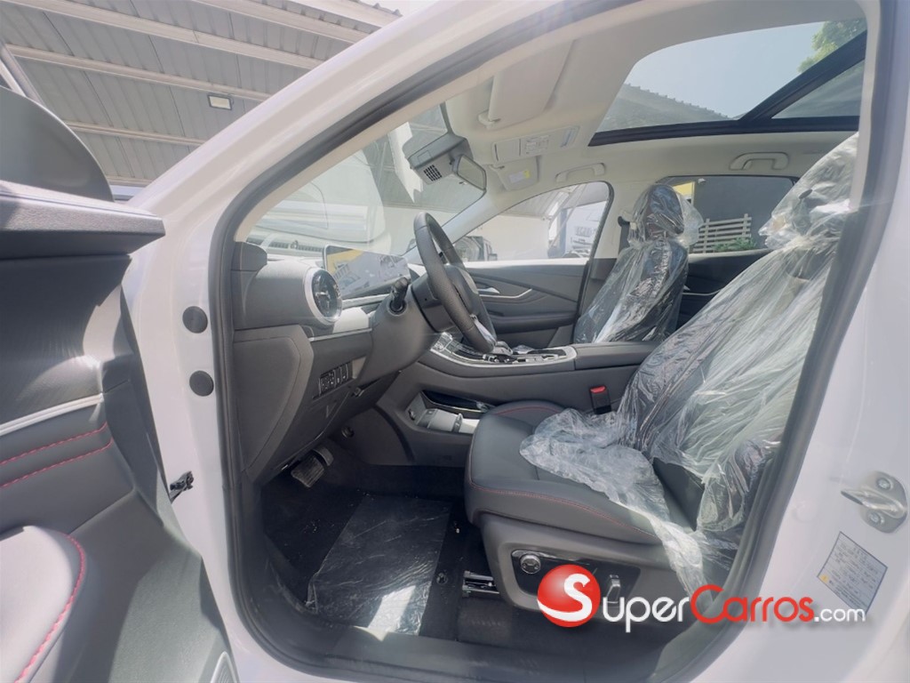 2027 Forthing EVO T5 — foto 7 / 12