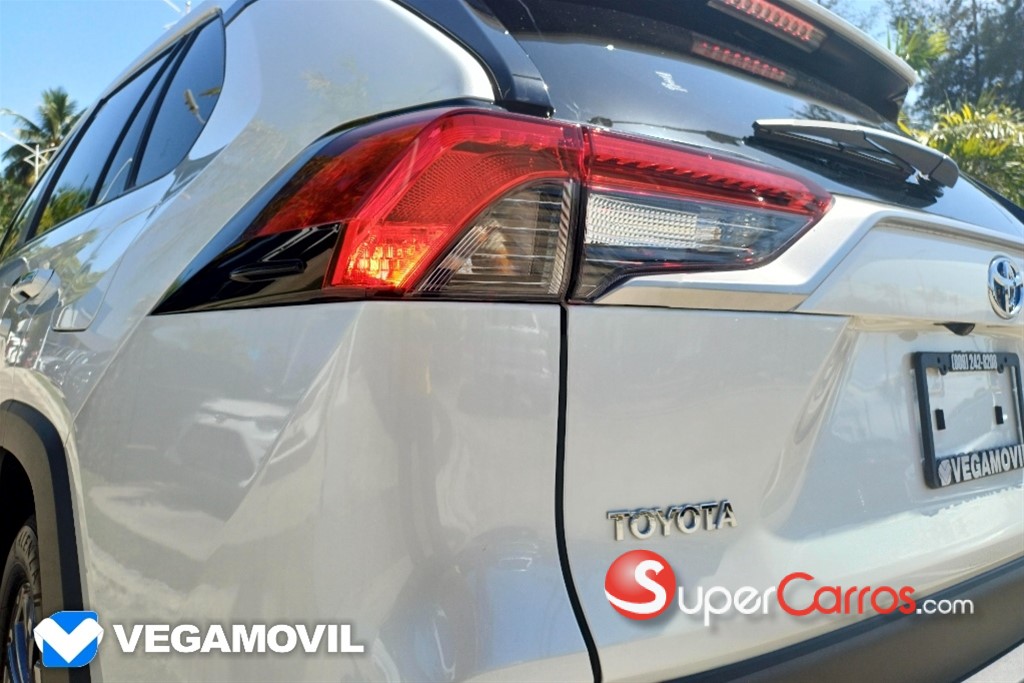 2025 Toyota RAV4 Limited Hybrid — foto 5 / 12