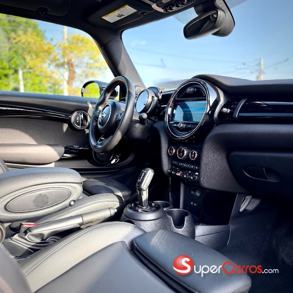 2020 Mini Cooper S — foto 8 / 10