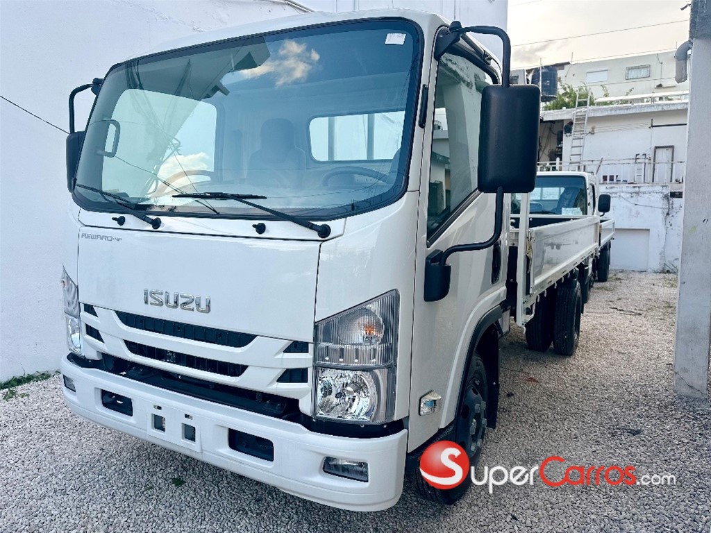 2026 Isuzu Camion Cama Larga