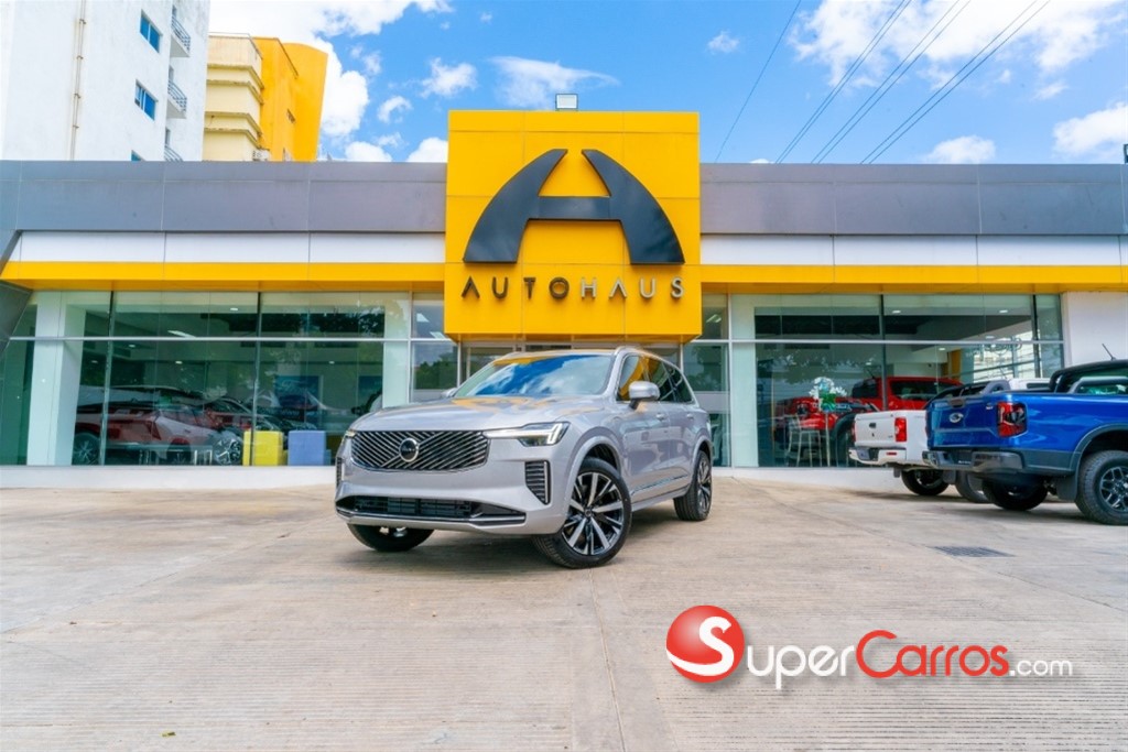 2025 Volvo XC90 CORE — foto 4 / 9