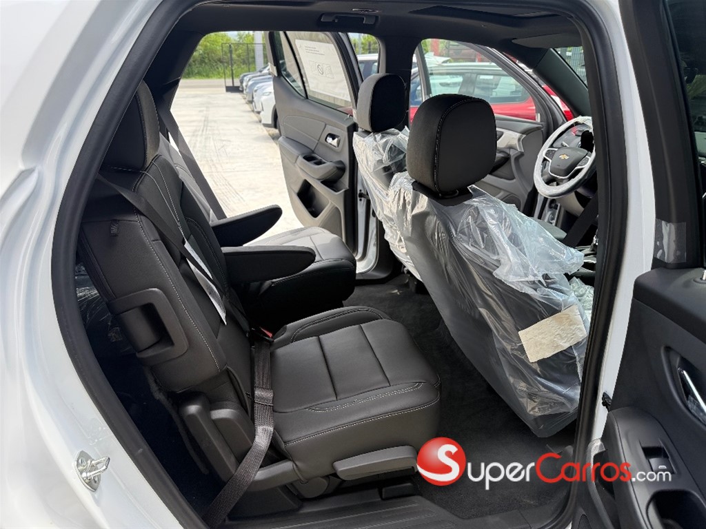2023 Chevrolet Traverse LT — foto 6 / 9