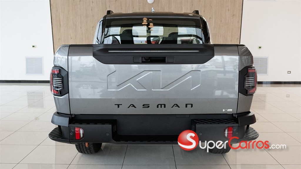 2027 Kia Tasman Xline — foto 9 / 10
