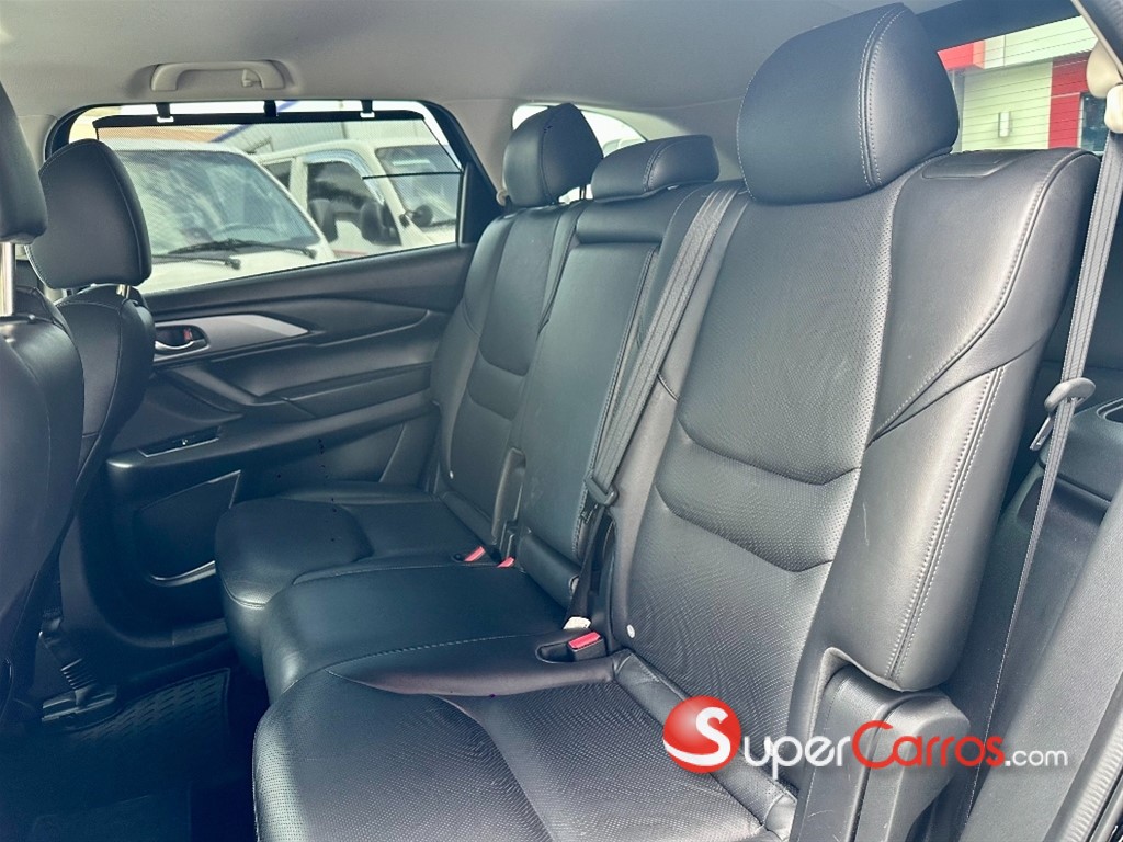 2018 Mazda CX-9 Touring — foto 4 / 9