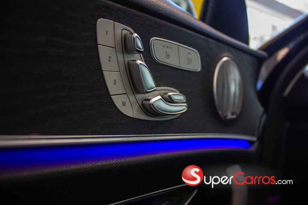 2017 Mercedes-Benz Clase E 300 4MATIC — foto 10 / 12
