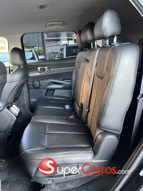 2022 Kia Sorento — foto 5 / 6