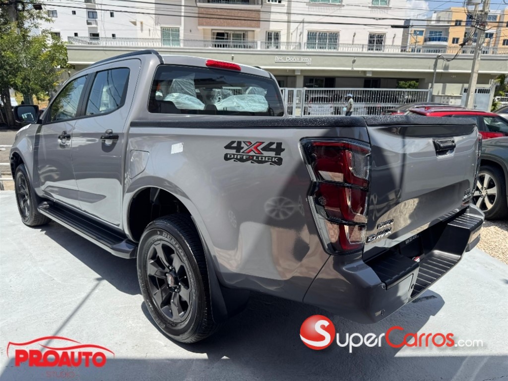 2027 Isuzu DMAX LSE — foto 4 / 10