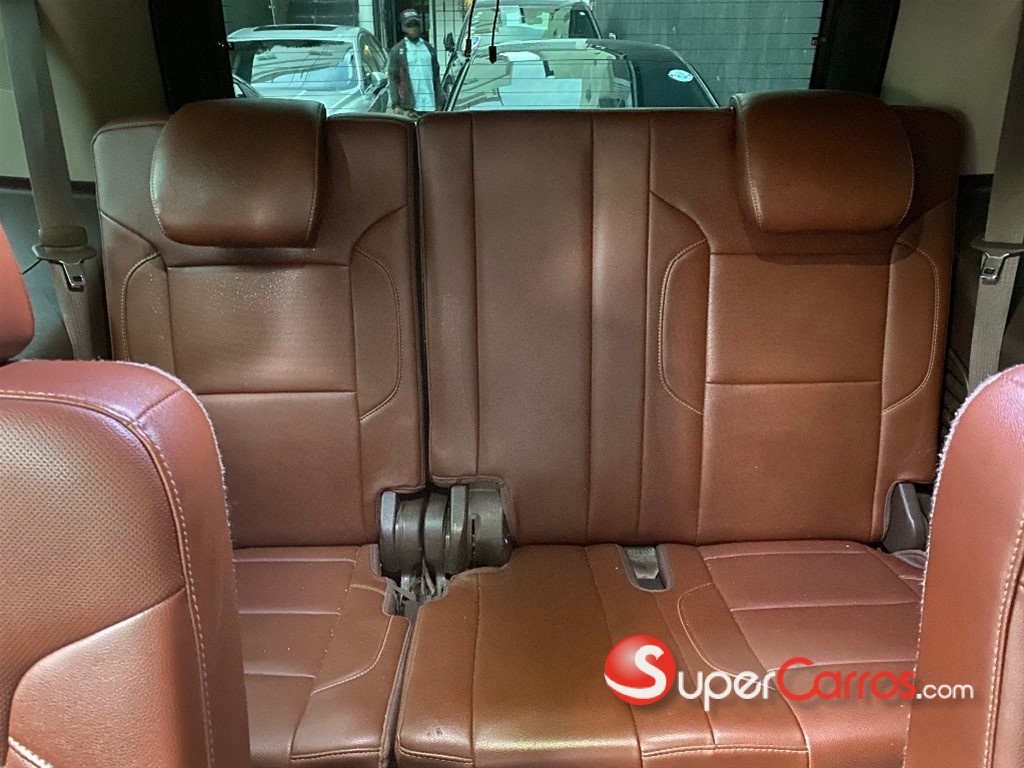 2015 Chevrolet Tahoe LTZ — foto 9 / 12