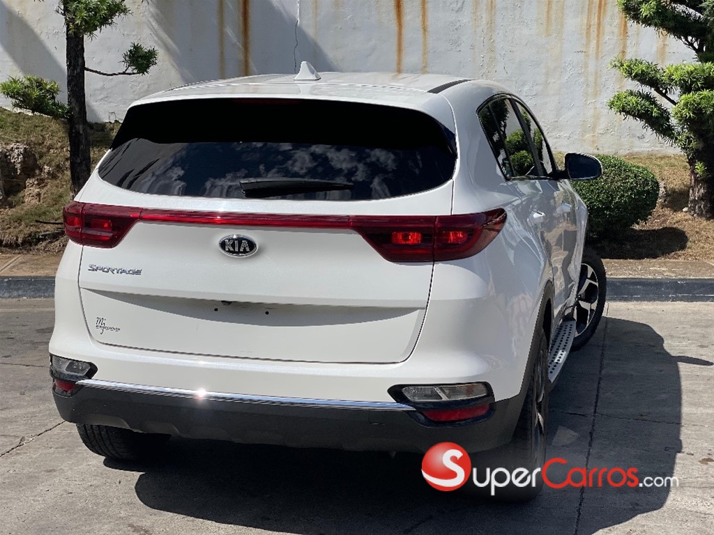 2021 Kia Sportage LX — foto 7 / 9