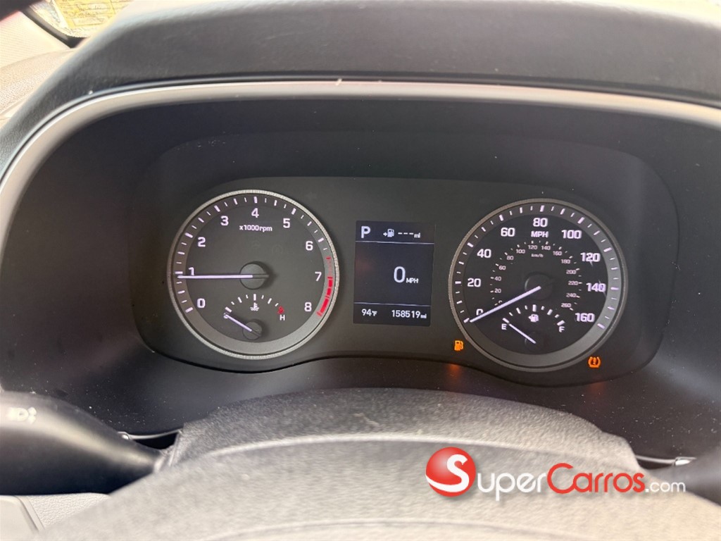 2020 Hyundai Tucson SEL — foto 8 / 12