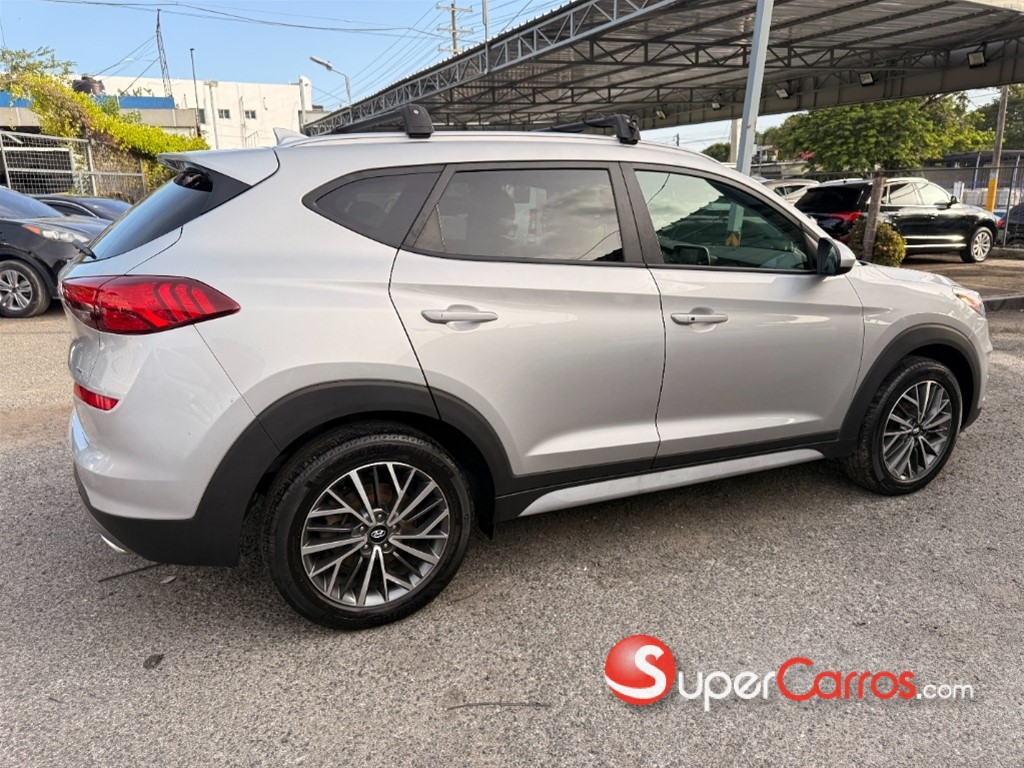 2020 Hyundai Tucson SEL — foto 10 / 12