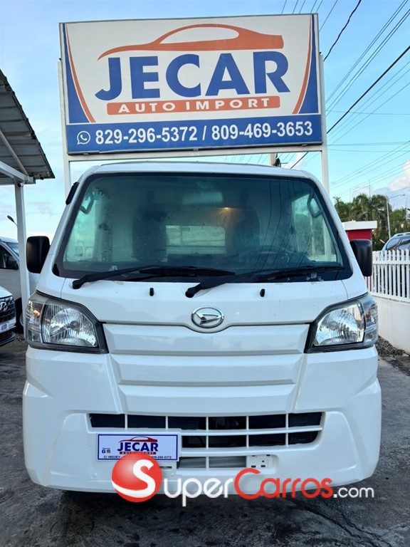 2019 Daihatsu Hijet — foto 2 / 10
