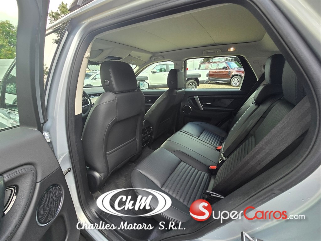 2025 Land Rover Discovery Sport SE — foto 6 / 12