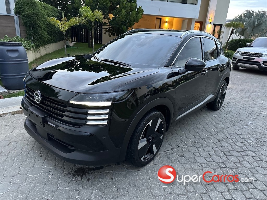 2025 Nissan Kicks Exclusive