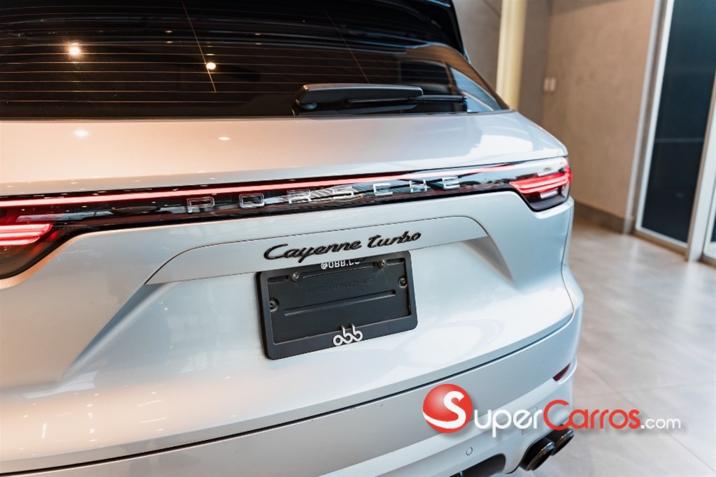 2019 Porsche Cayenne Turbo — foto 6 / 11