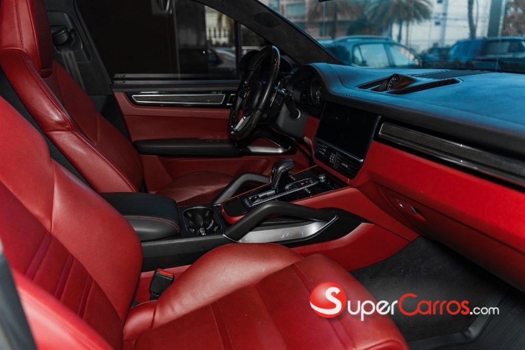 2019 Porsche Cayenne Turbo — foto 10 / 11
