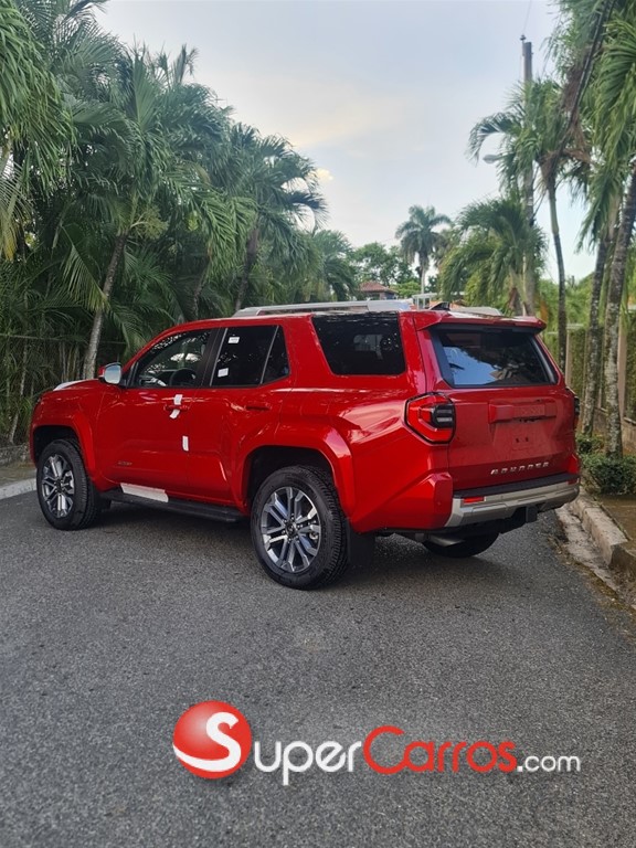 2026 Toyota 4 Runner Limited — foto 3 / 8