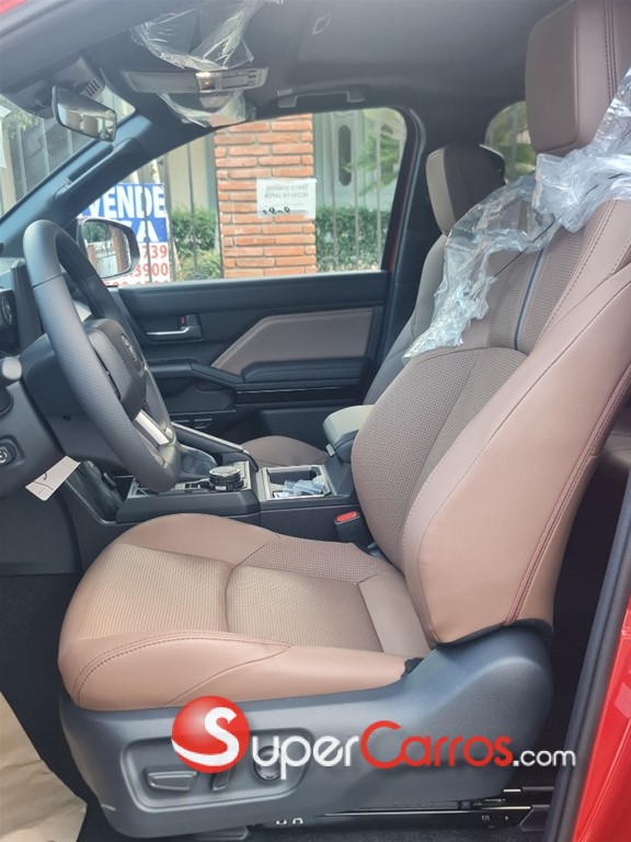2026 Toyota 4 Runner Limited — foto 5 / 8