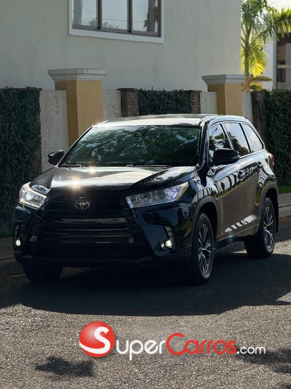 2018 Toyota Highlander LE Plus — foto 10 / 10