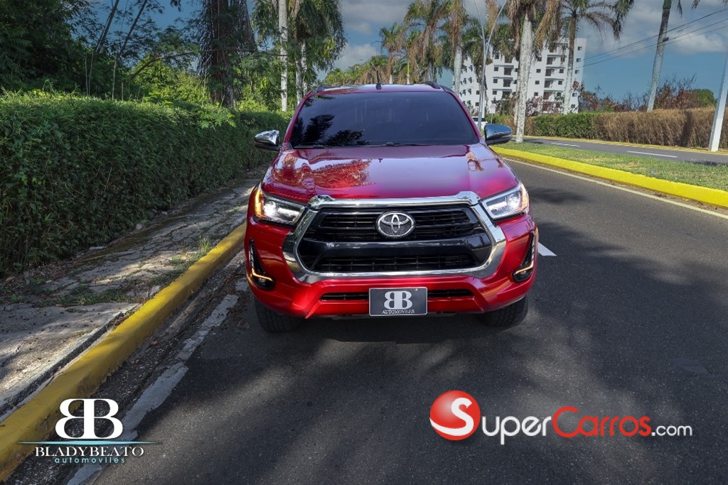 2022 Toyota Hilux — foto 4 / 11