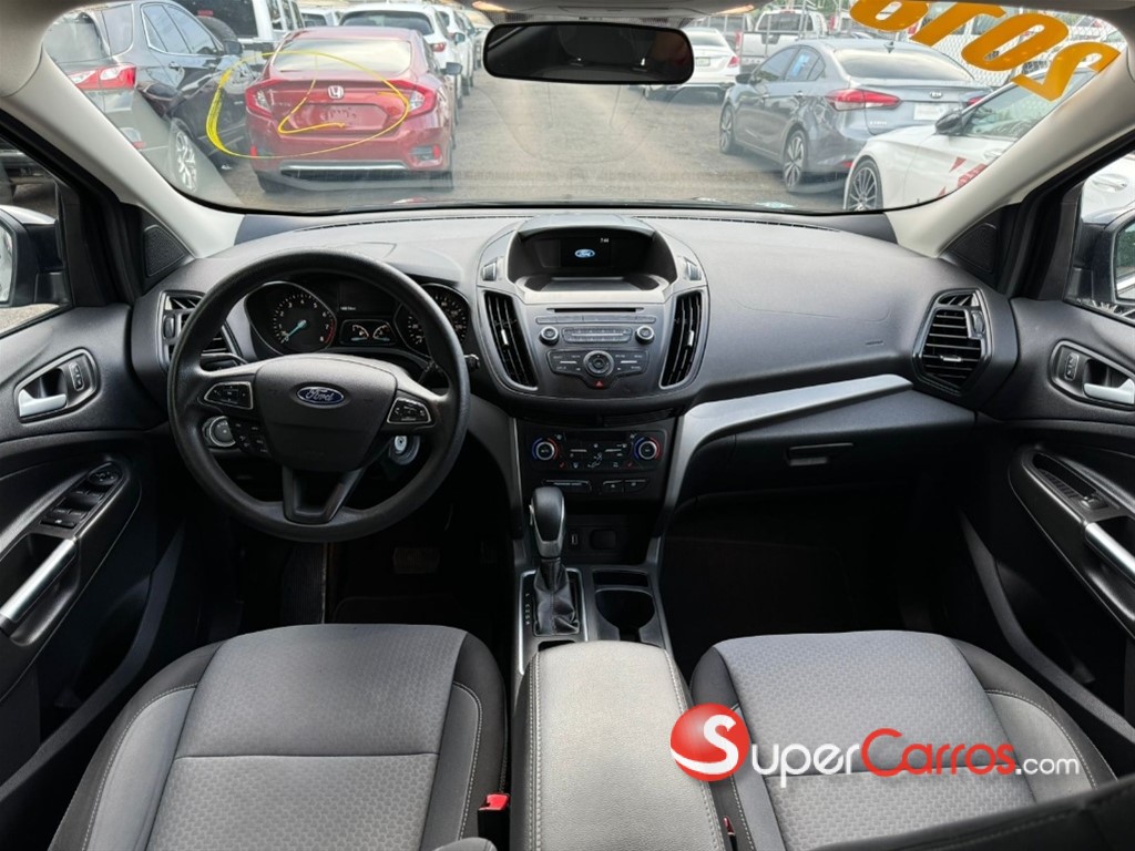 2018 Ford Escape SE — foto 7 / 10