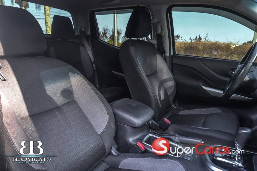 2023 Nissan Frontier — foto 5 / 10