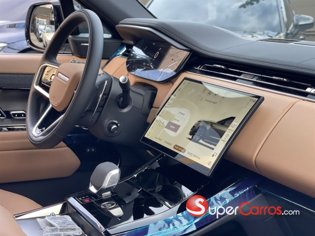 2025 Land Rover Range Rover SE — foto 8 / 12