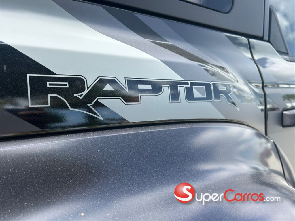 2025 Ford Bronco Raptor — foto 6 / 9